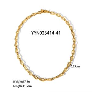 Detail showing 41.5cm length and 17.8g weight of the gold stainless steel link chain
