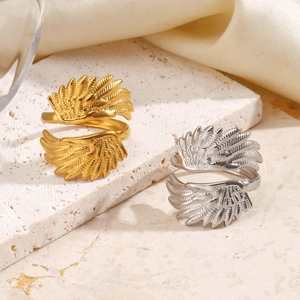Minimalistischer flügelförmiger verstellbarer Ring aus Gold und Silber Edelstahl