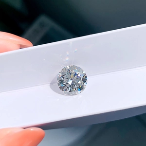 D Color Round Brilliant Moissanite Loose Stone with Vivid Rainbow Fire and GRA Inscription