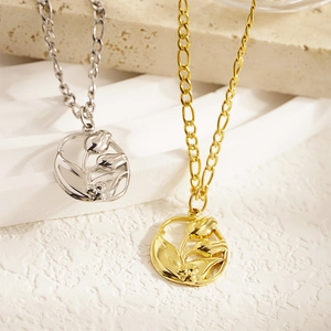French Retro Hollow Tulip Flower Pendant Necklace Stainless Steel Figaro Chain Minimalist Jewelry For Women