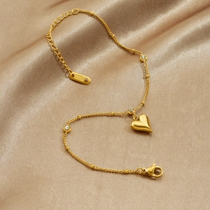 Gold plated stainless steel heart pendant bracelet with sparkling zircon stones