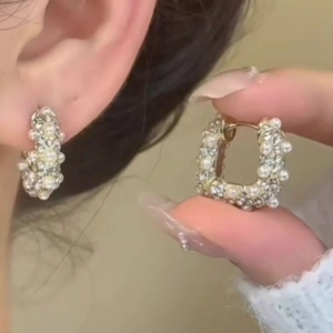 Retro French Style Hoop Earrings Gold Plated Alloy With Imitation Artificial Pearl And Rhinestone Elegant Jewelry For Women