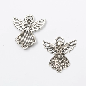 Detailed front and back view of retro silver angel wing alloy pendant with textures