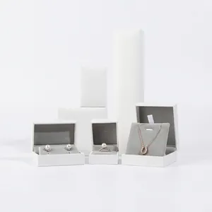 White Leatherette Jewelry Packaging With Velvet Lining Minimalist Elegant Gift Cases For Ring Necklace Bracelet Pendants