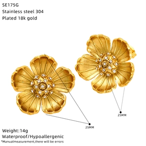 Detail view of 25mm 18k gold plated stainless steel flower earrings with dimensions