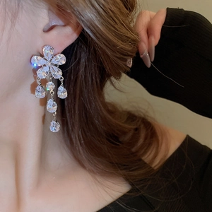 Sparkling zircon flower tassel earrings for women with silver pins and water drop charms