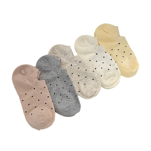 Five pairs of Japanese minimalist polka dot low cut invisible cotton boat socks for women