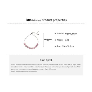 Vue détaillée du bracelet ajustable avec sept zircons roses ovales et serti micro-pavé
