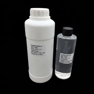 Detailed view of 3:1 ratio crystal epoxy resin kit with 750g A and 250g B bottles