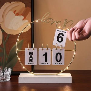 Creative metal perpetual calendar with LED light and gold love frame for home decor