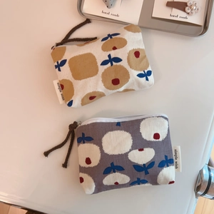 Floral cotton linen coin purse set with zipper closure and natural abstract pattern