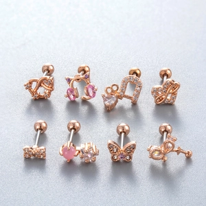 Lot de huit clous d'oreilles cartilage or rose avec motifs de cœur et nœud papillon