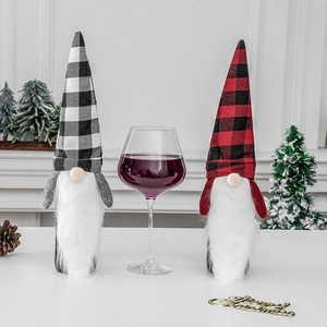 Weihnachts Gnom Weinflaschen Überzug Kariert Schwedisch Tomte Deko Mit Kunstpelz Bart Langer Hut Für Festliche Tischdeko