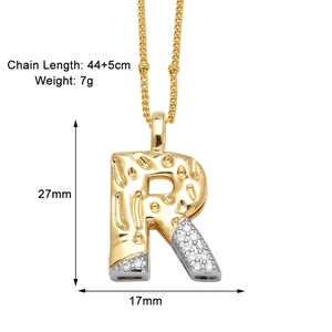 Dimensions détaillées du collier pendentif lettre R doré avec cristaux blancs brillants