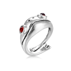 Vintage silver frog open ring for men and women with red gemstone eyes and retro style