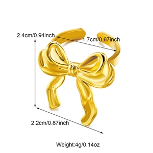 Detailed size and weight specs for the 18k gold butterfly ring with product dimensions