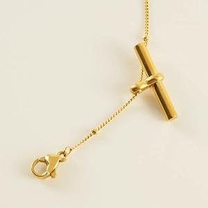 18K gold plated titanium steel anklet featuring a stylish T-bar pendant and lobster clasp