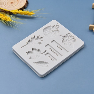 Silicone autumn mold set featuring pumpkin, sunflower, maple leaves and GIVE THANKS FALL text