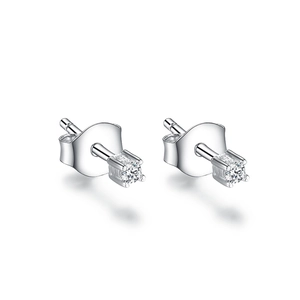 Minimalist S925 sterling silver four-claw stud earrings with sparkling round zircon