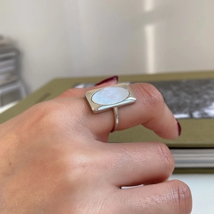 Minimalist S925 sterling silver ring with oval shell inlay on a rectangular base