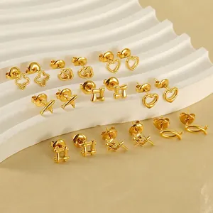 Set of 18K gold-plated stainless steel stud earrings in heart and clover shapes