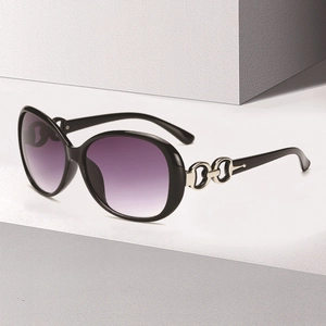 Oversized Sunglasses Women Fashion Gradient Lens Large Frame Metal Chain Decor Retro Eyewear Trendy