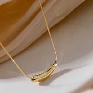 Minimalist 18K gold-plated teardrop pendant necklace with a sleek snake chain for women