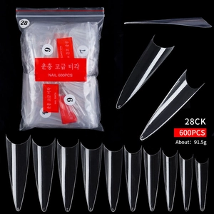 Transparante stiletto nageltips set 600 stuks maten 0 tot 9 in functionele verpakking