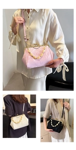 Retro shell-shaped crossbody bags with pleated texture and beaded handles in three colors