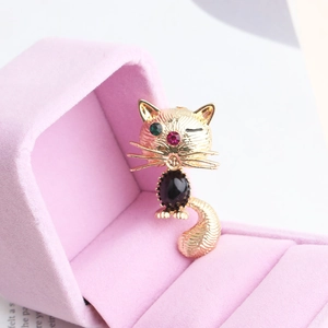 Cute Cartoon Cat Brooch Enamel Zinc Alloy Rhinestone Animal Shape Pin For Women Men Fashion Decorative Jewelry Gift