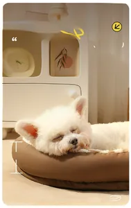 Vue détaillée du bord surélevé de 12cm de ce panier thermique en peluche pour chien
