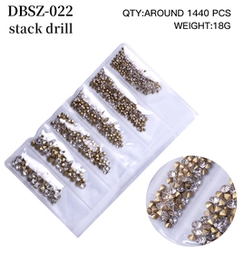 Detailed view of 1440 flatback nail art rhinestones with macro zoom on mixed sizes