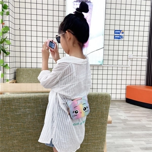 Rainbow cat shoulder bag for kids featuring metallic chain strap and cute cat ears