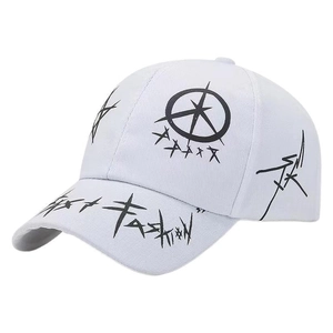 Grijze streetwear baseballpet met zwarte graffiti-sterren en Fashion-borduurwerk