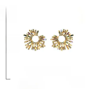 Detail showing dimensions and 925 silver needle of the gold iridescent sunflower earring