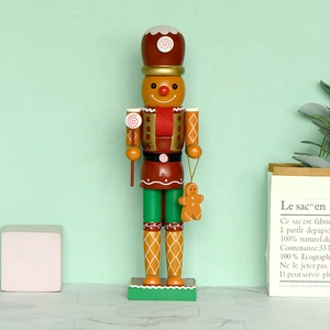 Christmas Gingerbread Man Nutcracker Wooden Soldier Ornament Hand Painted Desktop Decoration European Style Holiday Theme