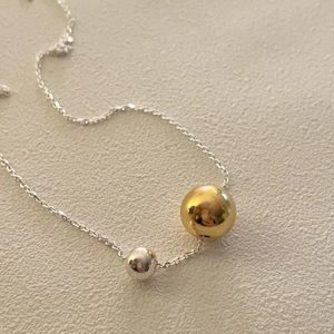 Minimalist 925 sterling silver chain necklace with bicolor gold and silver spherical beads