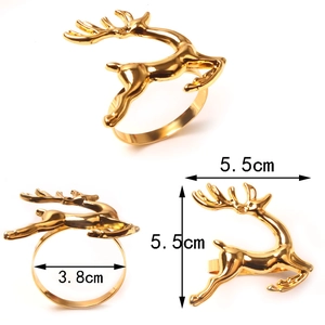 Detailed dimensions of gold metal deer napkin ring featuring a 3.8cm loop and 5.5cm height