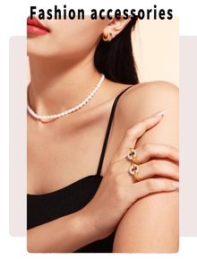 Fashion 18k gold plated ring set with sparkling zircon crystals on model hand