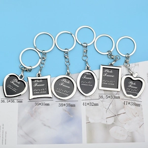 Creative metal photo frame keychains in heart, round and square shapes for gifts