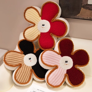 Decorative soft plush cartoon smiling flower cushions for sofa and home living room