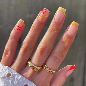 French Tip Press On Nails Flower Pattern Square Shape Glossy Plastic Artificial Fingernails For Women Elegant Manicure