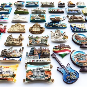 Collection of 3D resin Italy travel magnets featuring Rome and Venice landmarks