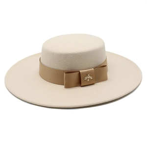 Women Flat Top Boater Hat Wool Blend Felt Wide Brim Ribbon Band Metal Bee Accessory Retro Elegant Style