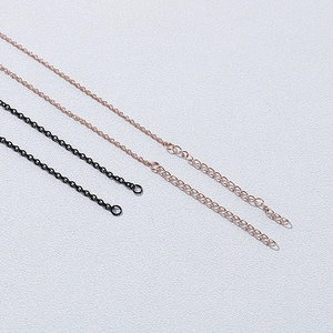 Ensemble de colliers pour couples en acier inoxydable rose doré et noir avec pendentif cœur