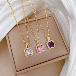 Anhänger Halskette Für Damen Titanstahl Und Kupfer Quadratisch Geometrisch Zirkonia Elegant Koreanische Mode