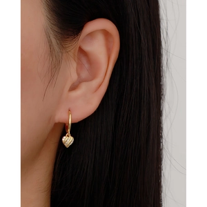 Elegant gold heart earrings for women with crystal inlay and striped textured pendant