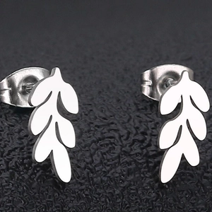 Minimalist silver leaf earrings in stainless steel with a polished finish for women