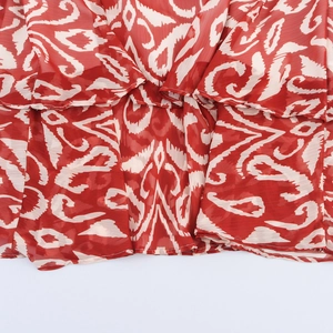 Robe longue sans manches en mousseline à imprimé géométrique rouge et volants superposés