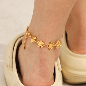 European American 18K Gold Plated Stainless Steel Sun Charm Anklet Adjustable Foot Chain Jewelry For Women Minimalist Boho